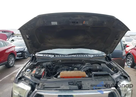 2016 Ford F-150 Xlt z USA, uszkodzony, nr VIN 1FTEX1C83GFB00982